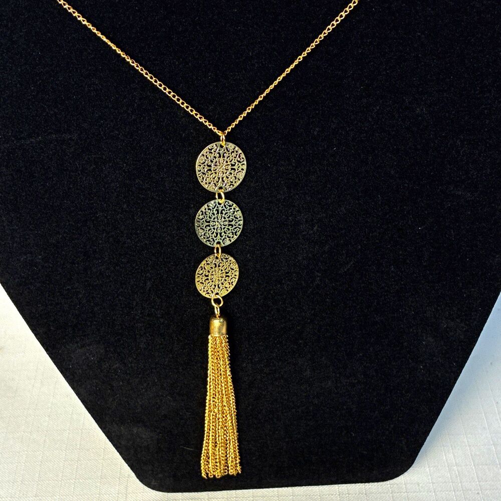 Gold Tone Round Filigree 3 Disc Tassel Pendant Necklace Cable Chain Adj 24in